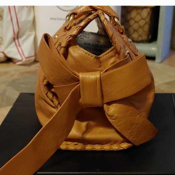 Leather Bow Bag - Picture 2 of 7